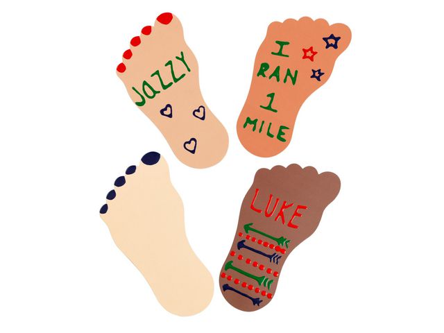 Fötter med olika hudtoner 24/fp