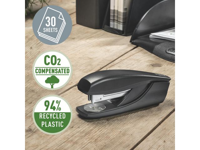 Häftapparat LEITZ recycle 30 ark svart