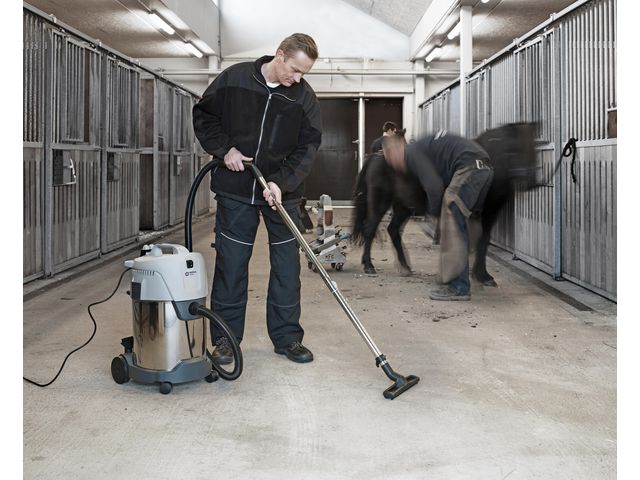 Torr/Våt dammsugare NILFISK VL200 PC