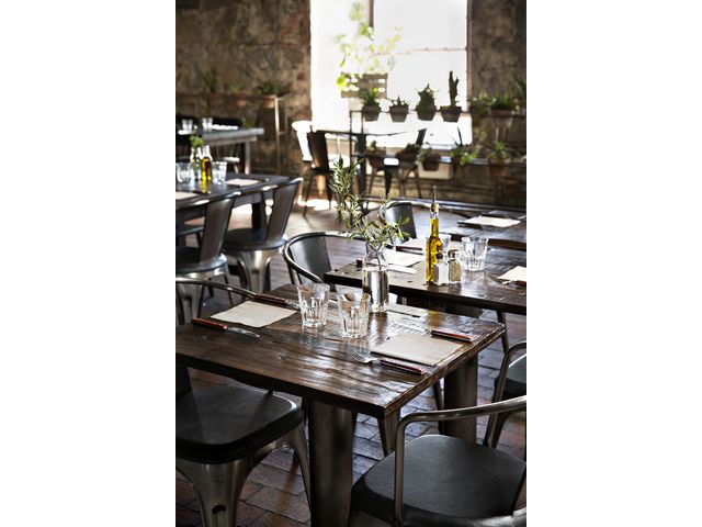 Servett TORK Adv 2-lag 33x32,5cm 200/fp