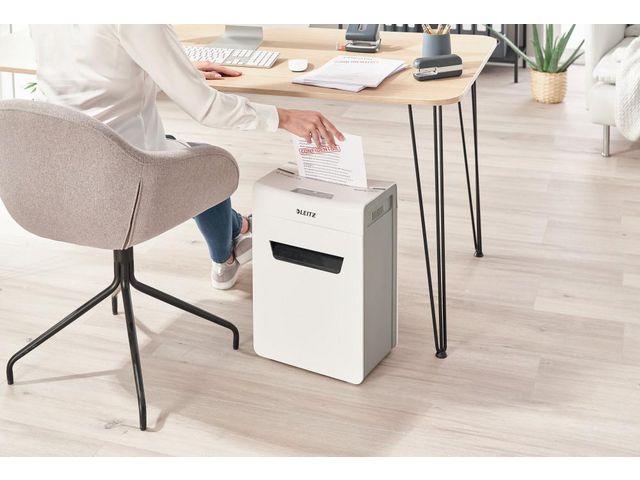 Dokumentförstörare LEITZ IQ Protect P4