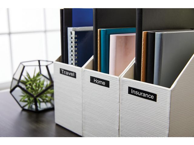 Tape DYMO D1 12mm vit på svart