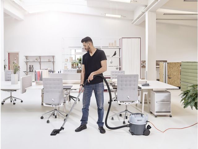 Dammsugare NILFISK VP300 Hepa Basic