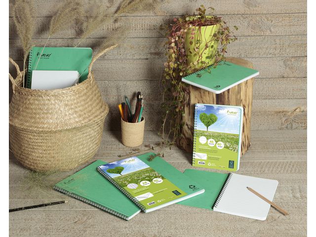 Anteckningsblock FOREVER A4 grön rutat