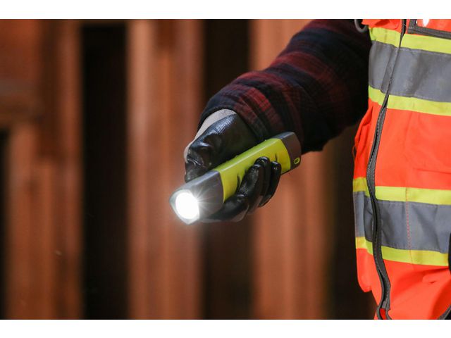 Ficklampa hybrid ENERGIZER Pro 500 lm