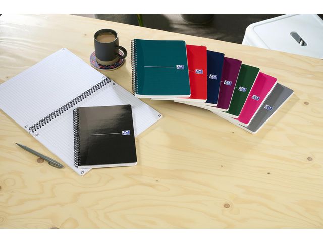 Anteckningsblock OXFORD Es. A5 linj spir