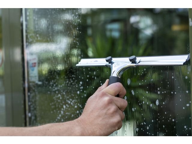 Fönsterskrapa VIKAN galv. stål 35,5cm