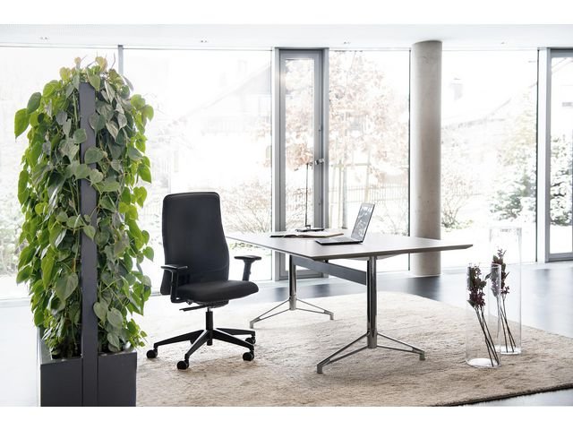 Kontorsstol INTERSTUHL152II svart