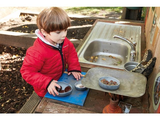 Rustika skålar av sten 3/fp