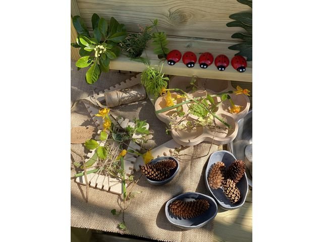 Rustika skålar av sten 3/fp