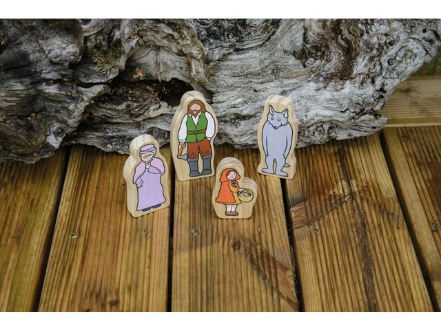 Sagofigurer av trä, Rödluvan 4/fp