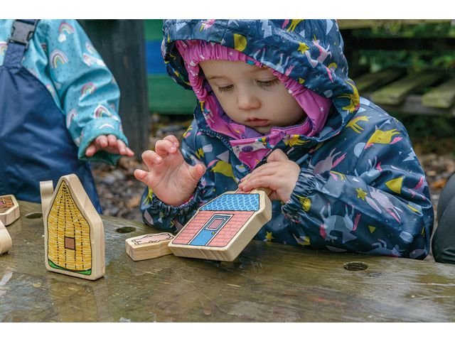 Sagofigurer trä De tre små grisarna 7/fp