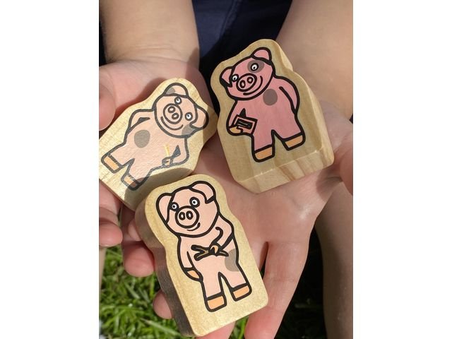 Sagofigurer trä De tre små grisarna 7/fp