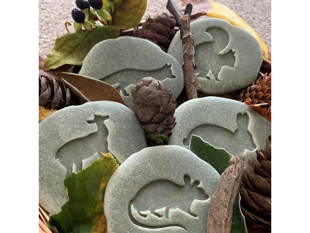 Undersök Fotspår från skogen av sten8/f